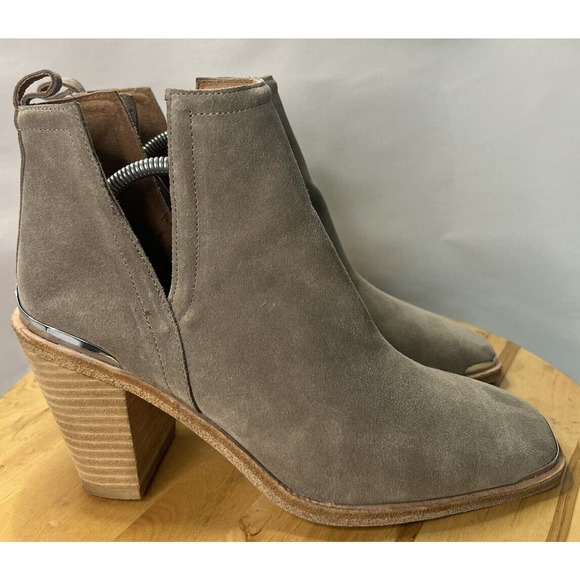 Jeffrey Campbell Cromwell Western Ankle Boots Beige Suede Square Toe Women's 11 - Picture 1 of 9